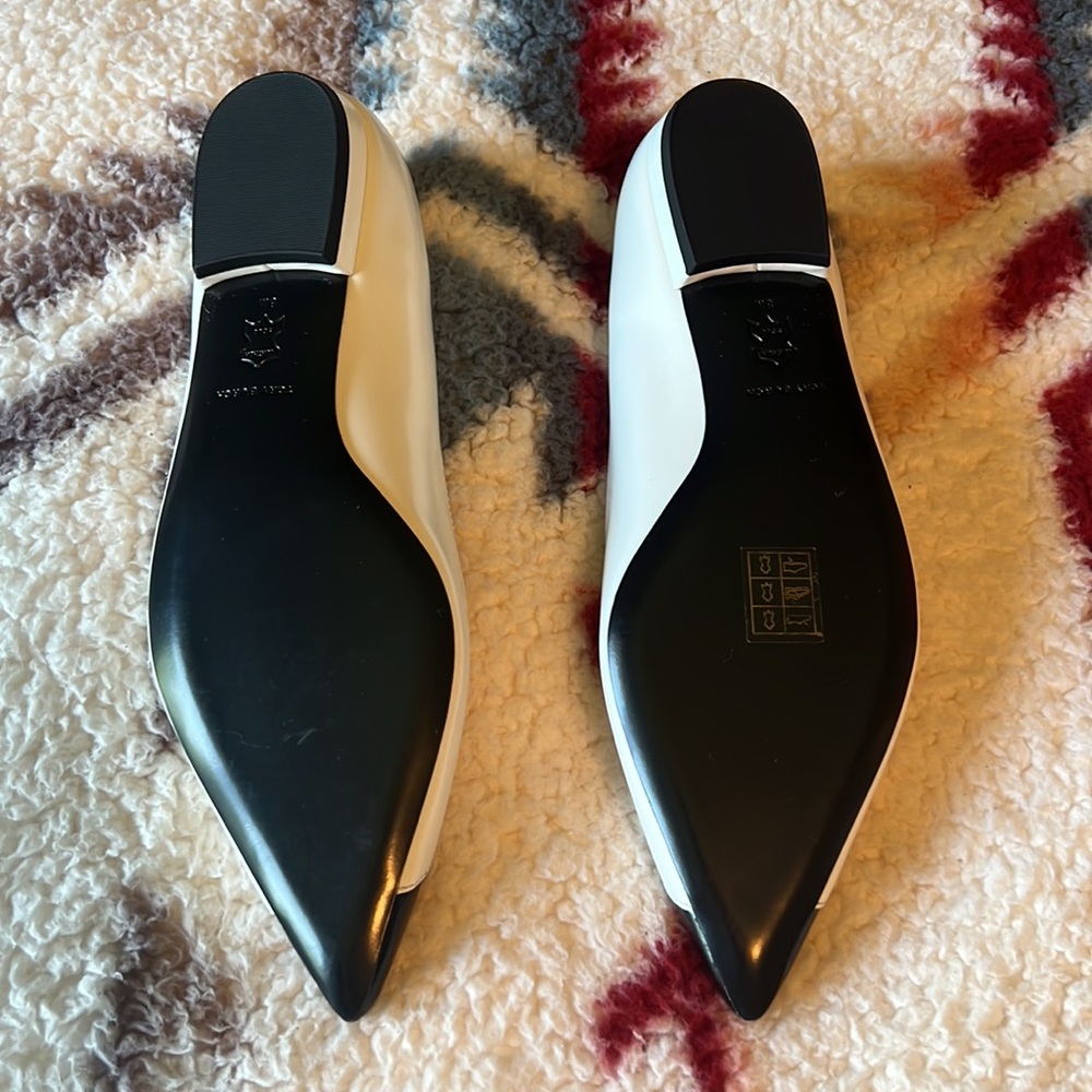 Tory Burch TRIANGLE POINTED FLAT size 8 NWT - Picture 6 of 8